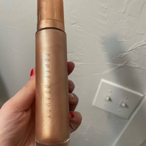 Fenty body shimmer